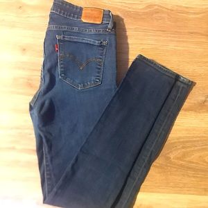 Levi’s 711 Skinny Jeans size 27